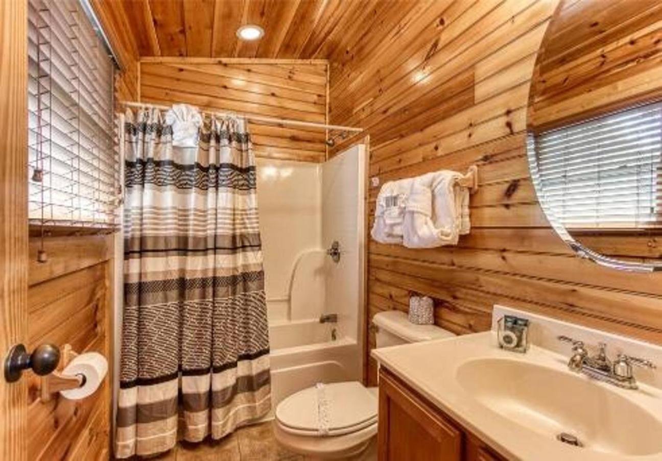Dreams Come True With This Luxury Cabin! 개틀린버그 외부 사진