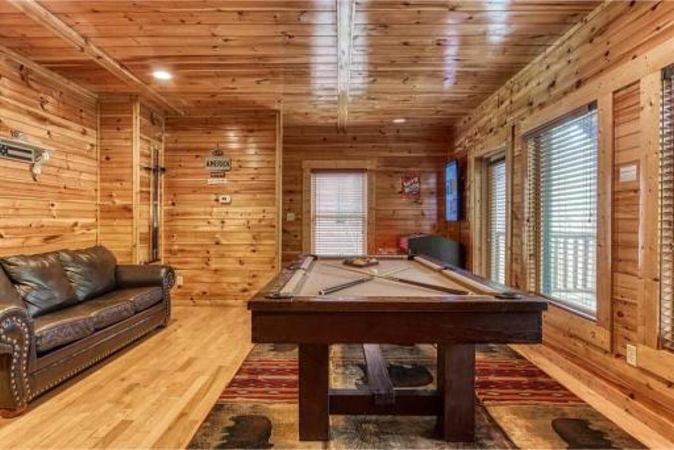 Dreams Come True With This Luxury Cabin! 개틀린버그 외부 사진