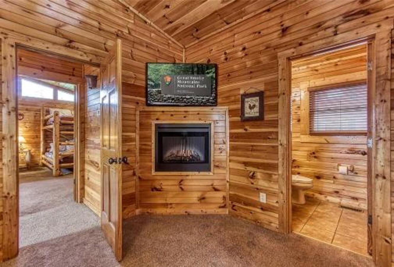Dreams Come True With This Luxury Cabin! 개틀린버그 외부 사진